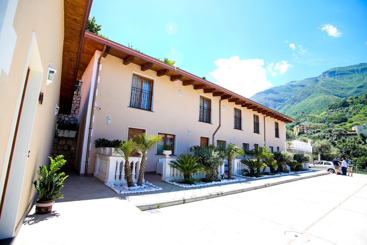 Villa Catie カステッランマーレ・ディ・スタービア エクステリア 写真
