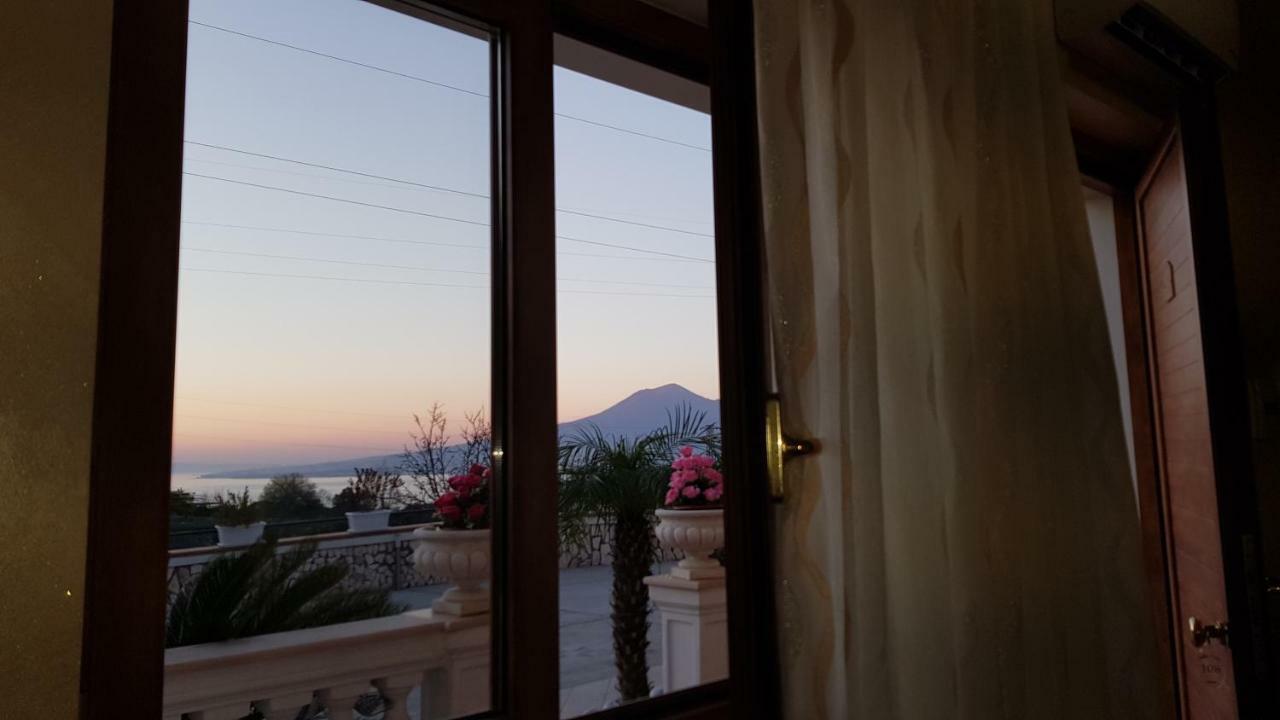 Villa Catie カステッランマーレ・ディ・スタービア エクステリア 写真